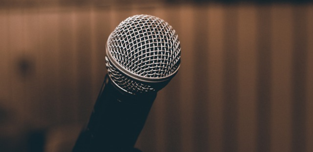 中学校の周年行事の企画例