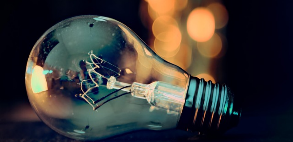 10周年ロゴの活用方法|効果を最大化する5つのアイデア