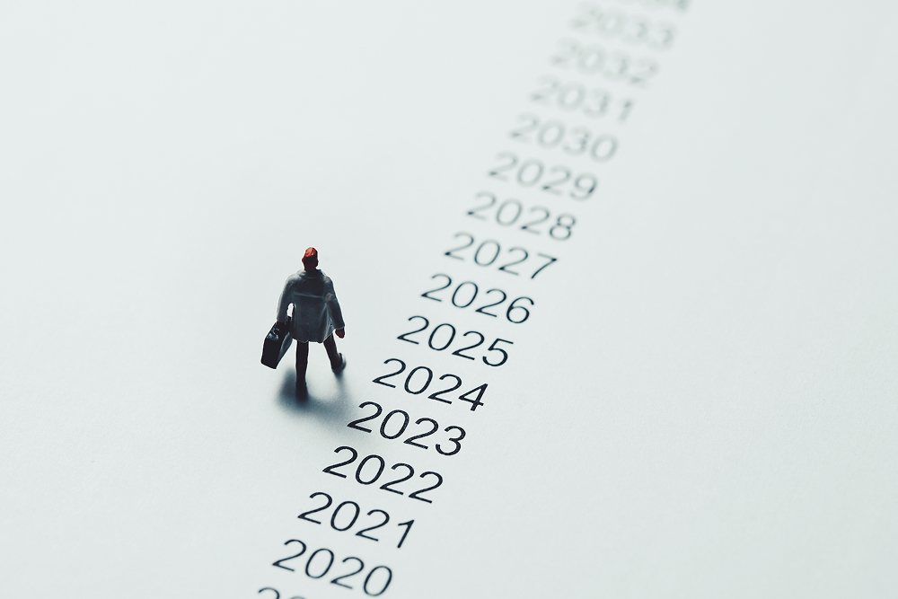 企業の歴史と未来を伝える「周年ロゴ 企業」の制作手順とアイデア集